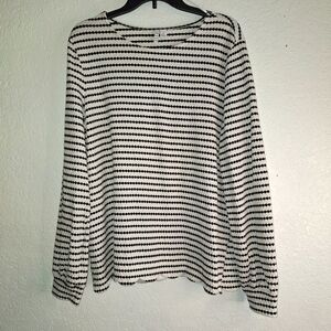 Elle Top Women's XL Black White Scalloped Hem Striped Long Sleeve Textured Top